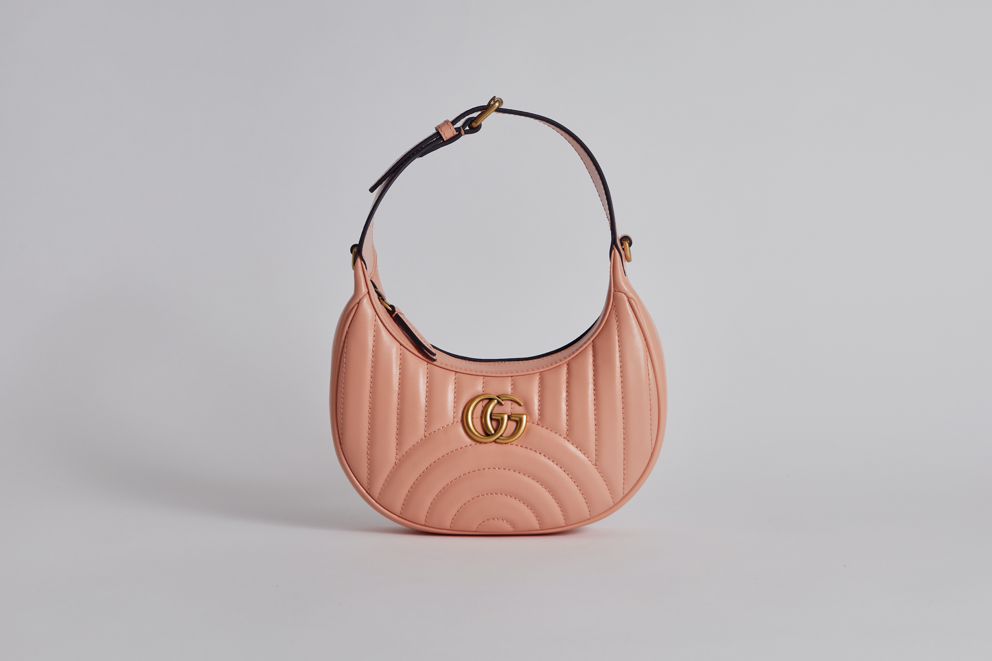 Gucci Marmont Half-Moon shaped bag - Peach