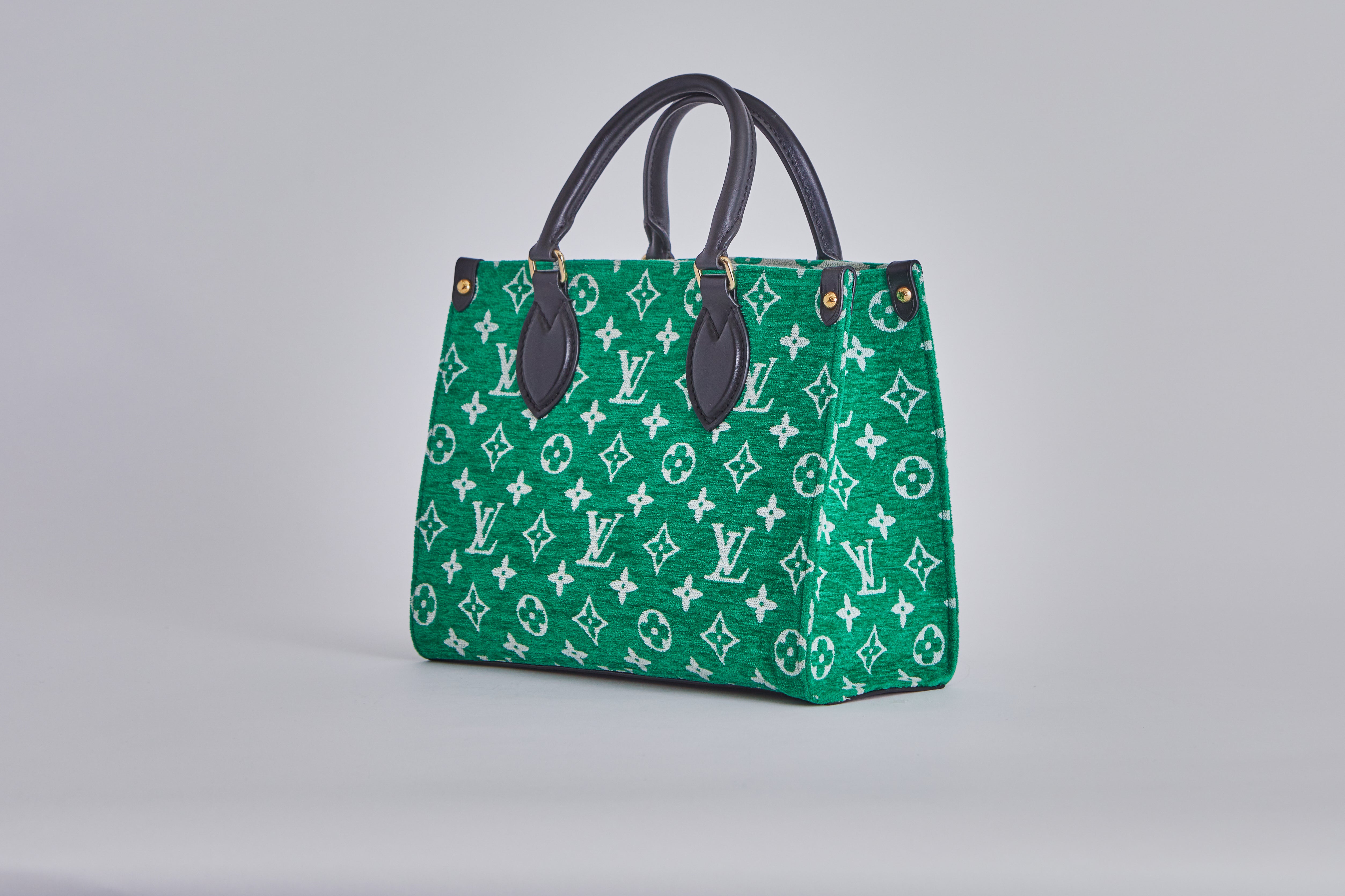 Louis Vuitton OnTheGo GM Green